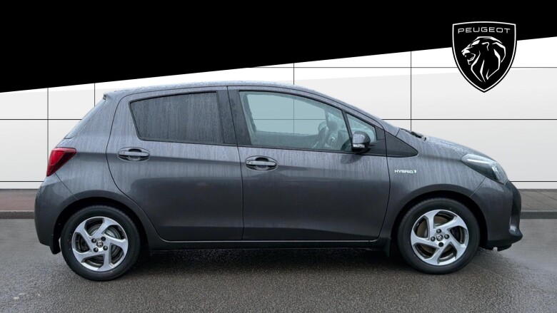 Toyota Yaris 1.5 Hybrid Icon 5dr CVT Hybrid Hatchback